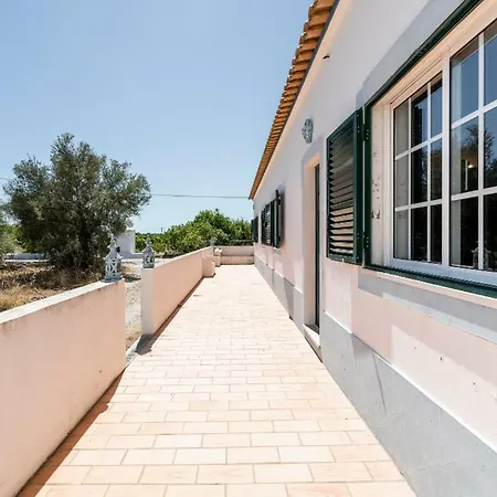 Gospodarstwo wiejskie Luz De Tavira/pool/bbq/wifi Luz de Tavira